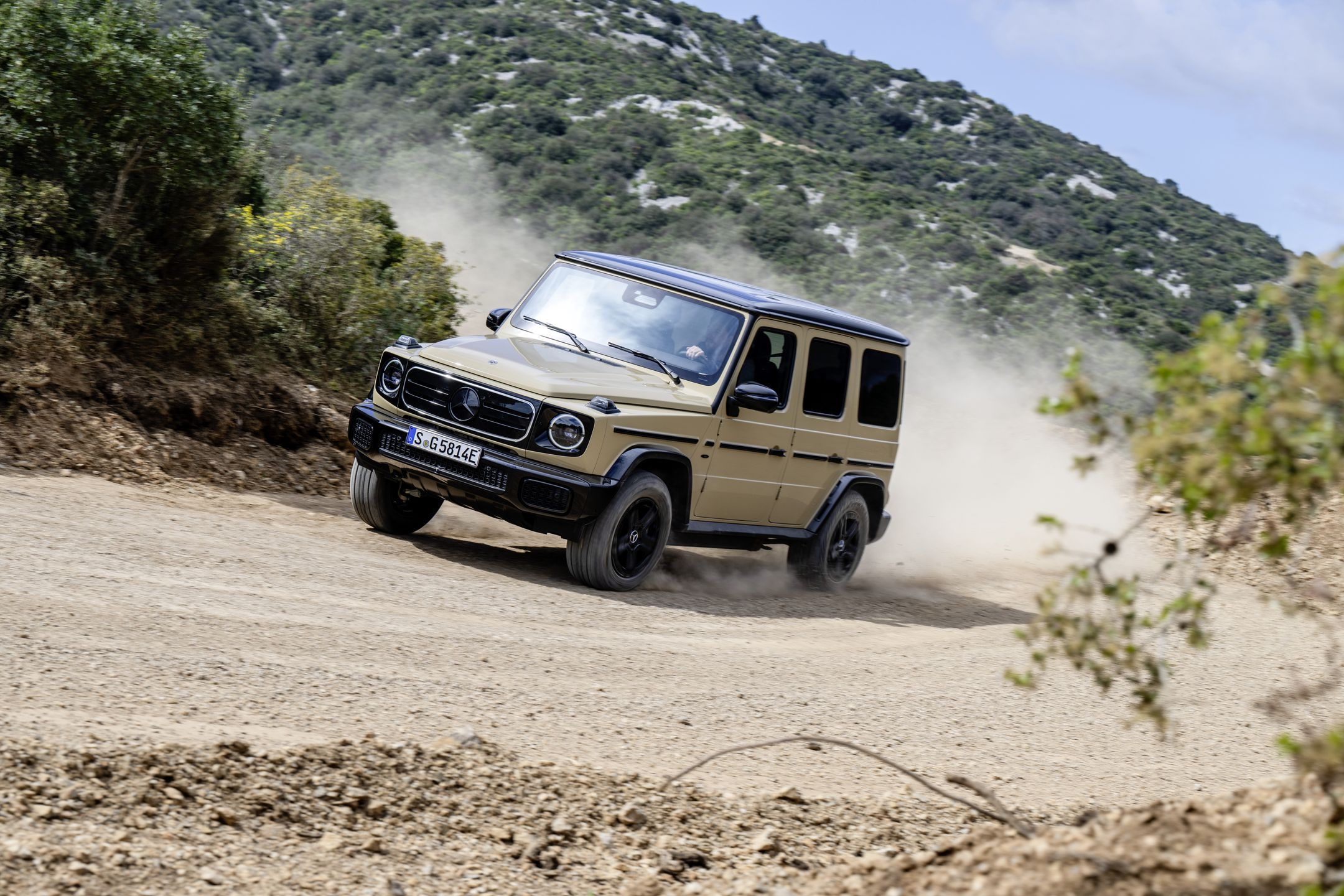 Mercedes-Benz G 580 (W465)