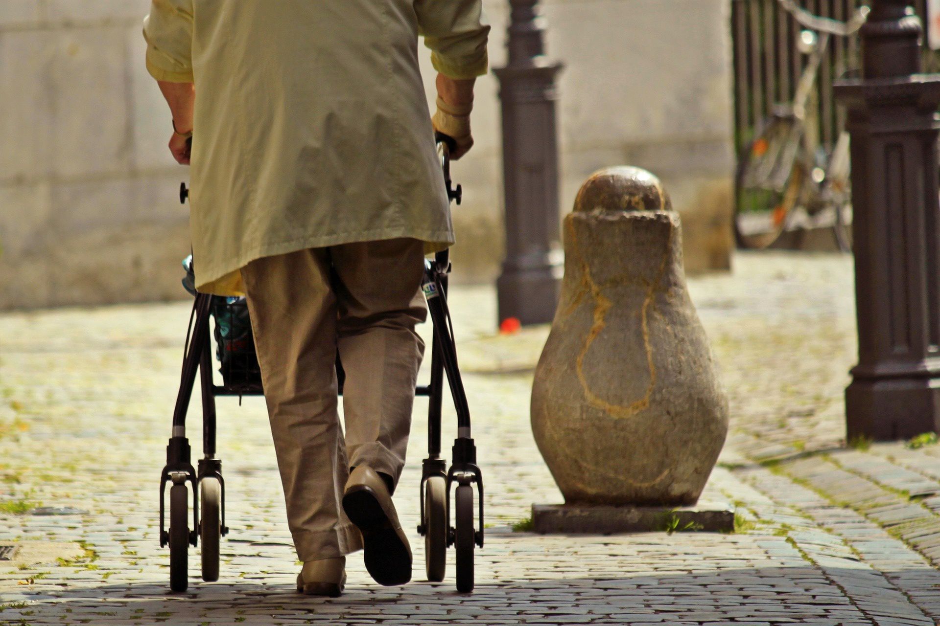 Seniorzy też mają swoje 500 plus. Kto może dostać dodatkowe pieniądze?