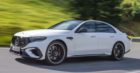 Mercedes-AMG E53 debiutuje jako mocna hybryda z wtyczką. Najlepsze jednak przed nami