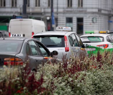 "Jesteśmy w stanie wegetacji". Polscy taksówkarze znów protestują