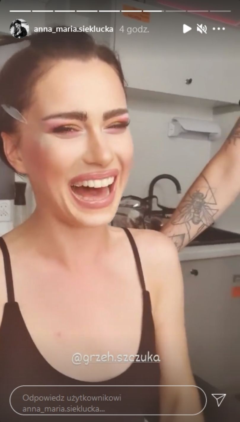 Anna-Maria Sieklucka relacjonuje metamorfozę w sieci