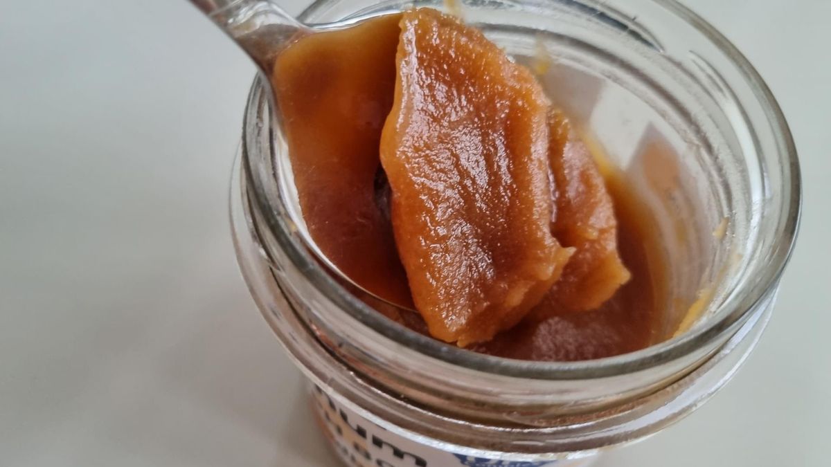 Czy ziołowy miód z Polski ma szansę na międzynarodową karierę na wzór miodu Manuka?