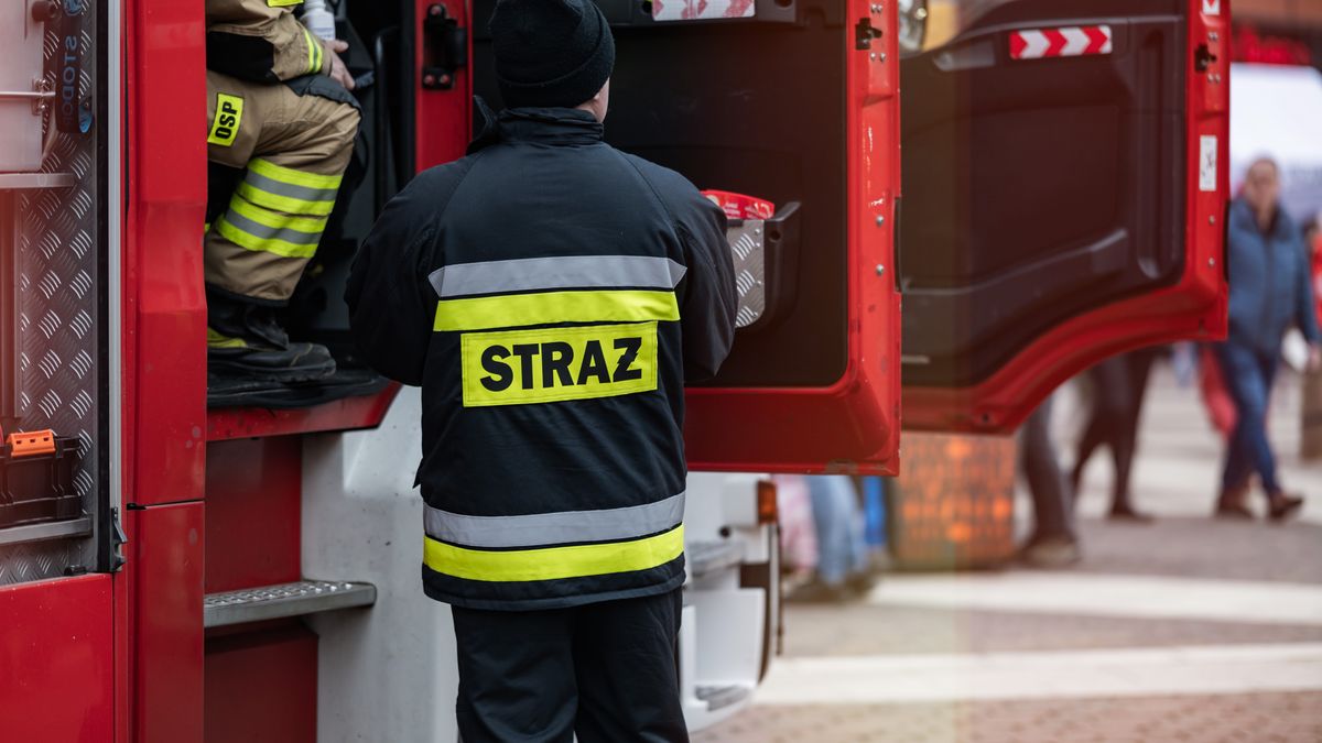 Straż Pożarna, akcja straży pożarnej, pożar, wóz strażacki