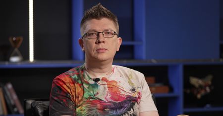 Psyho bez ogródek: Dobrowolnie oddamy władzę algorytmom