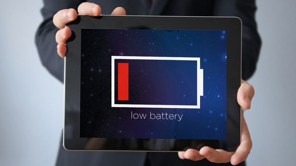 Padł ostatni bastion długodystansowców. Nie chcemy już dobrych baterii w smartfonach? 1