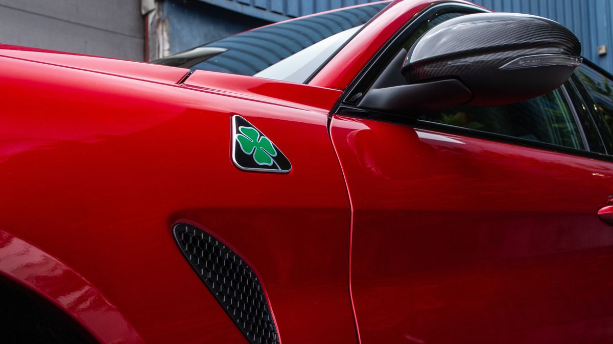 Alfa Romeo Giulia Quadrifoglio Super Sport 2024