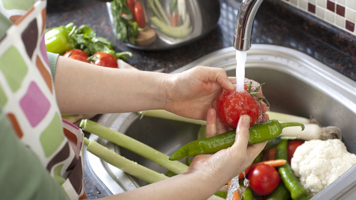 Washing Vegetables
Woman washing vegetables in kitchen close up.
fatihhoca
Carrot, Chef, Clean, Cleaning, Concepts And Ideas, Dieting, Domestic Kitchen, Food, Food And Drink, Freshness, Fruit, Fruits And Vegetables, Healthy Eating, Healthy Lifestyle, Healthy Lifestyle, Homemade, Human Hand, Hygiene, Nature, Organic, Pepper, Pouring, Preparation, Salad, Sink, Stove, Tomato, Vegetable, Vegetarian Food, Washing, Water, Wet, Women