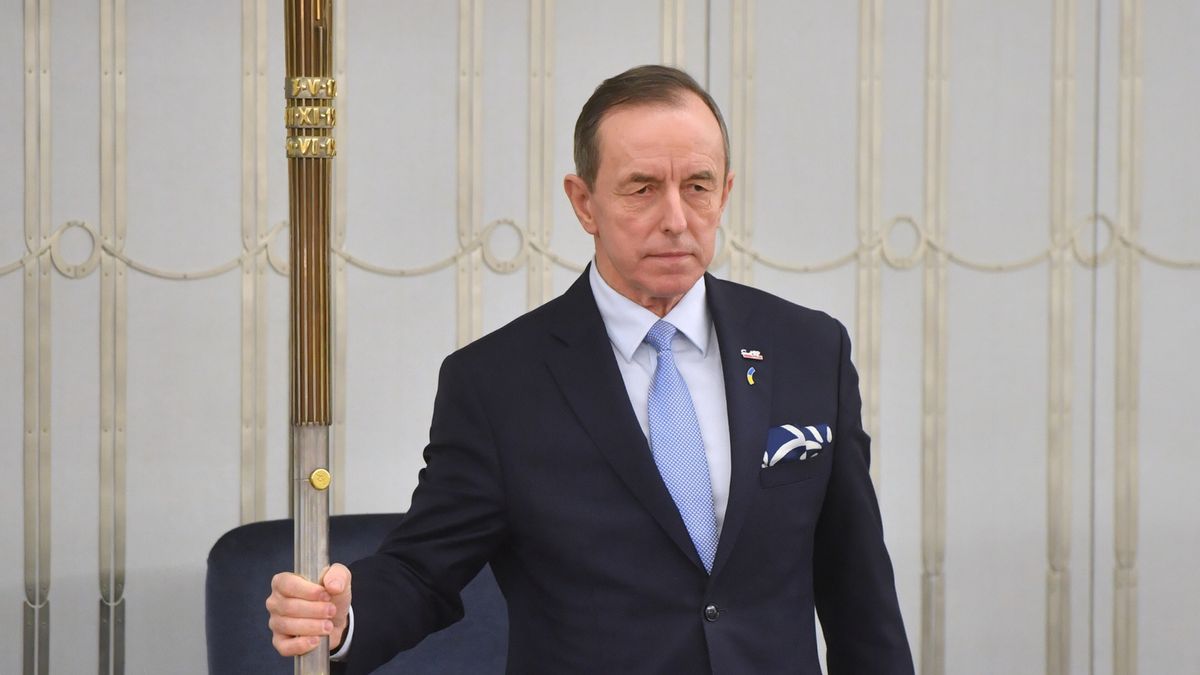 Marszałek Senatu Tomasz Grodzki.  Na dwudniowym posiedzeniu Izba  zajmuje się m.in. ustawą budżetową na 2023 rok