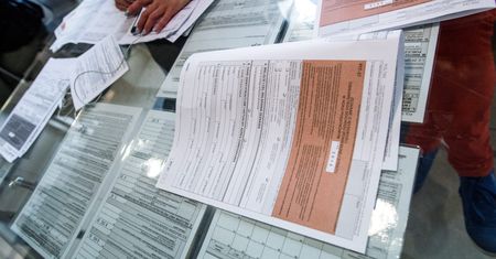 Zapytali Polaków, co sądzą o systemie podatkowym. Jednoznaczna odpowiedź