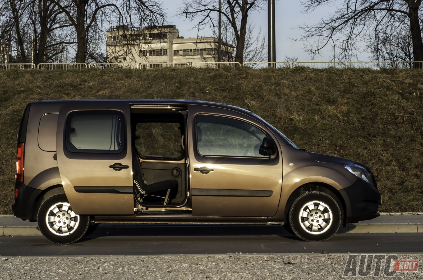 Mercedes-Benz Citan 111 CDI Mixto - test [galeria] 20