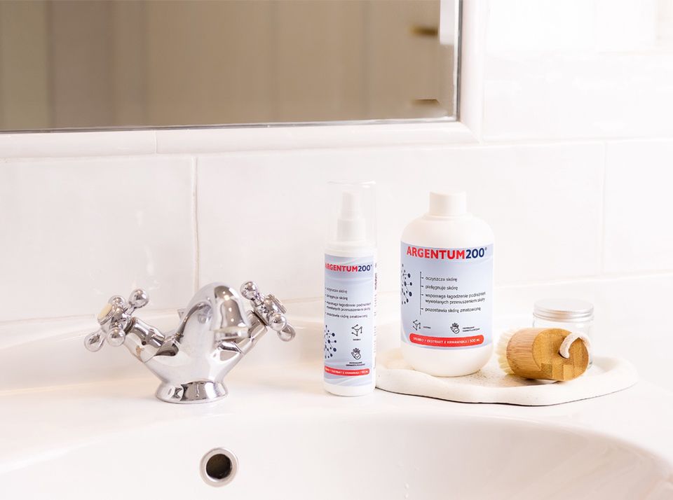 Cytrynian srebra i krwawnik – skuteczny duet w pielęgnacji skóry