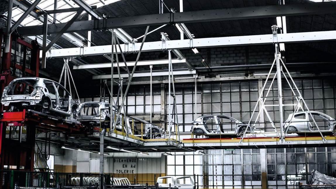 Taśmy produkcyjne w całej Europie stanęły i nic nie wskazuje, by szybko miało się to zmienić.