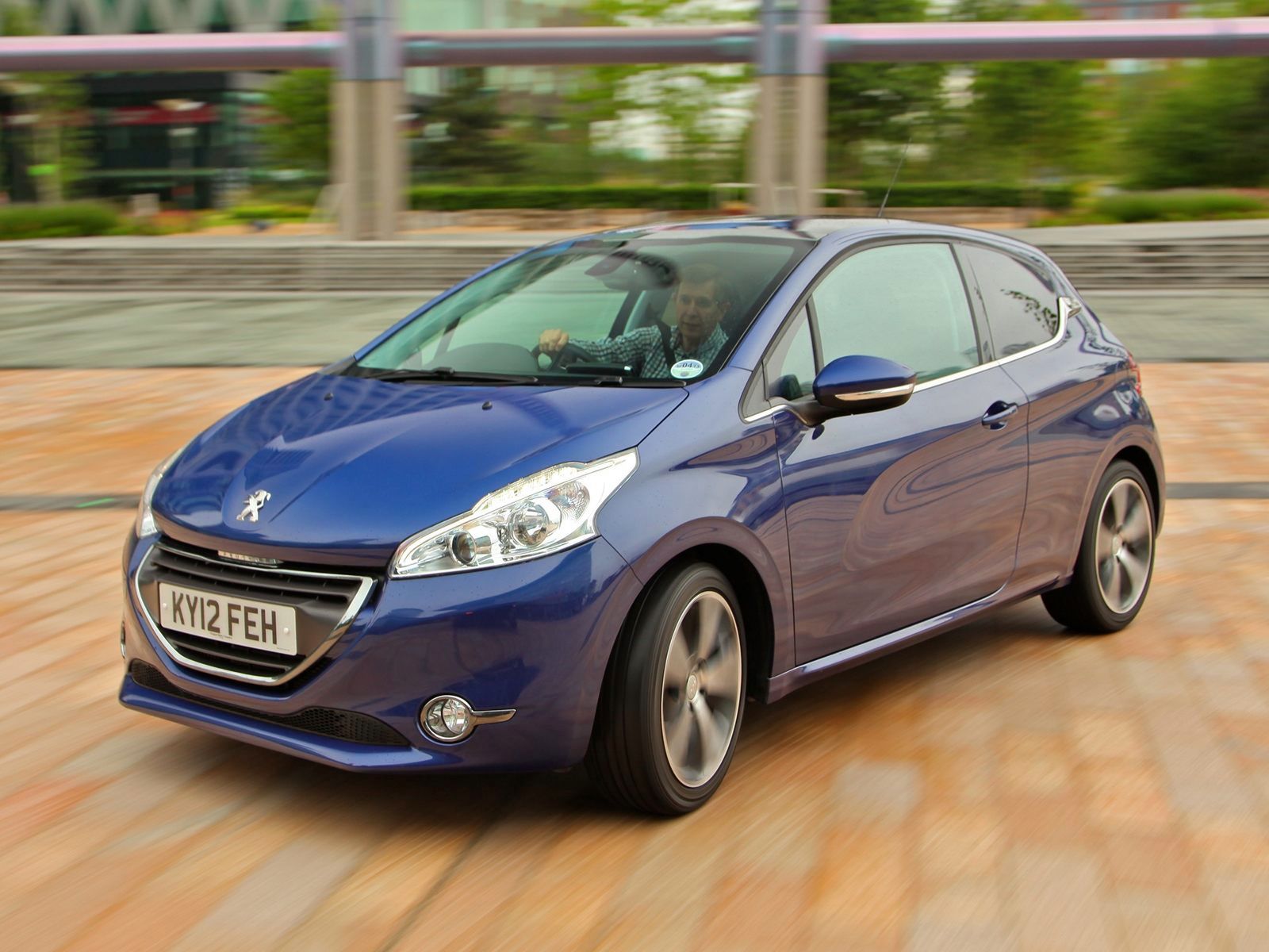 Peugeot 208 2