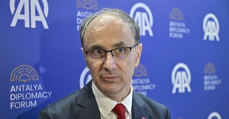 Przełom w Serbii. Premier zwrócił się z wnioskiem do prezydenta