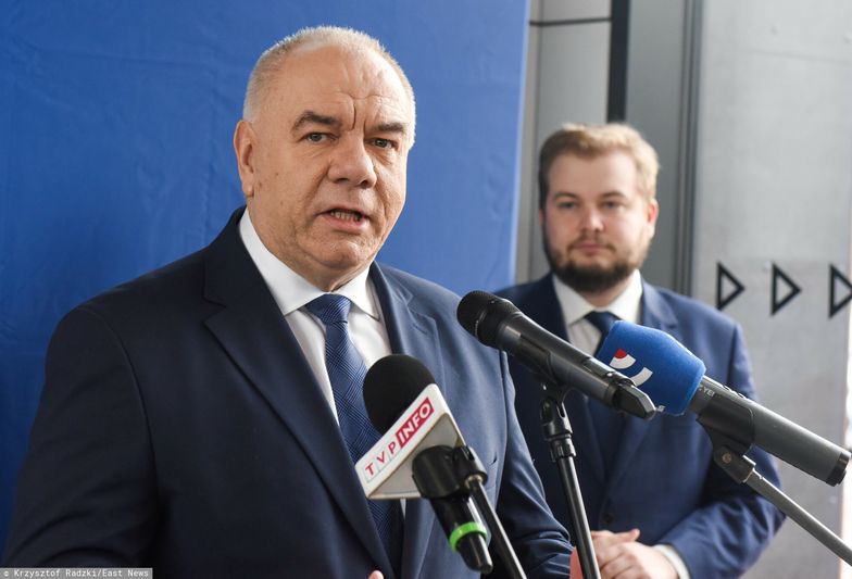 Briefing prasowy z okazji otwarcia nowego dworca kolejowego Świdnik Miasto. Na zdj. Jacek Sasin
