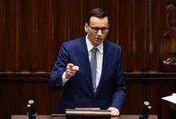 "Nad Polską zawisła czarna, ruska chmura". Morawiecki w Sejmie, przerywa mu opozycja