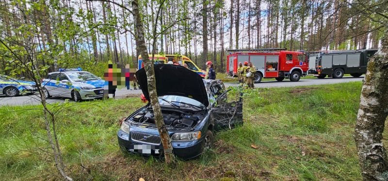 Pomorskie: Pijany kierowca spowodował wypadek. Jedna osoba w szpitalu