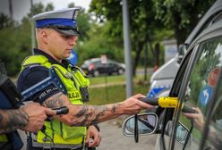 Roztrzaskała się na ścianie. Wcześniej potrąciła dwie osoby
