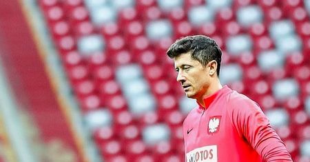 Robert Lewandowski ma przepuklinę pachwinową. Na czym polega ta choroba i czy konieczna jest operacja? Ekspert wyjaśnia