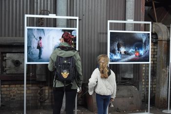Rybnik: Hoym Industry Fest trwa w Zabytkowej Kopalni Ignacy. Jest wystawa zdjęć i komputerów. Będą koncerty