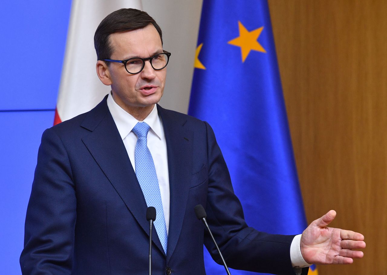 Mateusz Morawiecki domaga się "miażdżących sankcji" dla Rosji. Podał powody