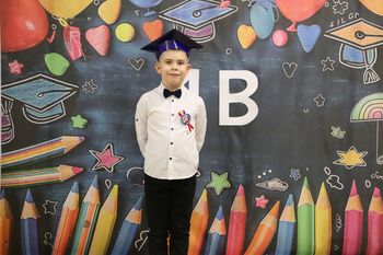 Aleksandrów Kujawski: Ślubowanie pierwszoklasistów 2025 w Szkole Podstawowej nr 1. Zdjęcia, wideo