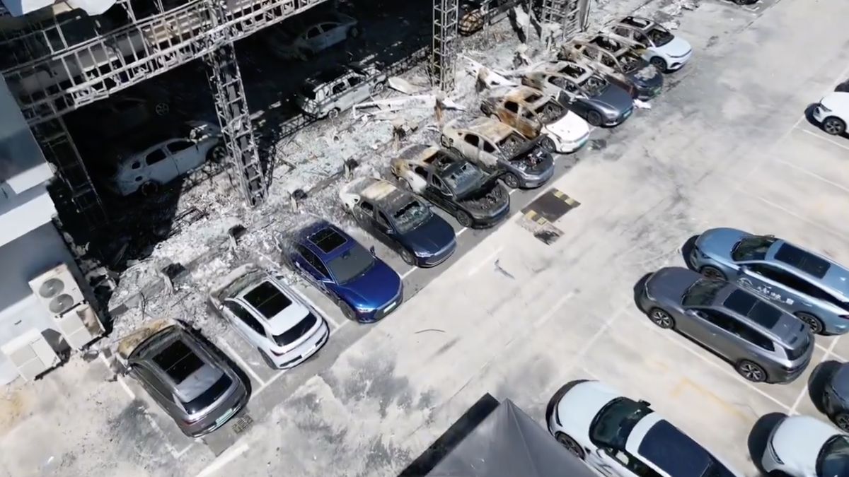 Pożar salonu BYD w Qingkou