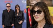 Odziani w czerń Monica Bellucci i Tim Burton posyłają uśmiechy na włoskim festiwalu filmowym. Para jak z żurnala?