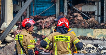 Strażaka szukają od tygodnia. Zaginął podczas pożaru. "Będziemy działać do skutku"