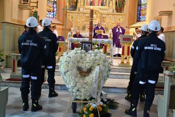 Rybnik: Pogrzeb tragicznie zmarłego górnika z kopalni Knurów