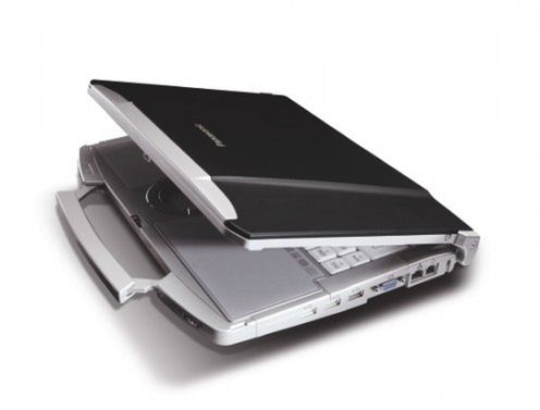 Trzy laptopy Panasonica z serii Toughbook