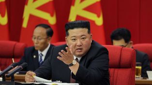 Pracują w Chinach i Rosji. Prawie wszystko zabiera im reżim