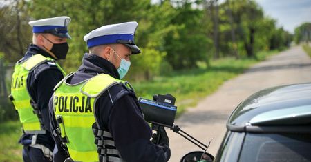 Wrocław. Rikszą pod prąd. Miał 3,8 promila alkoholu i nie potrafił dmuchnąć w alkomat