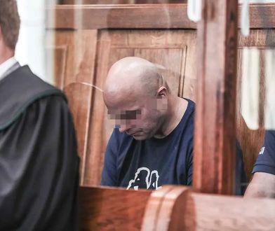 Horror w Klenicy. Syn i wnuczek stanęli przed sądem
