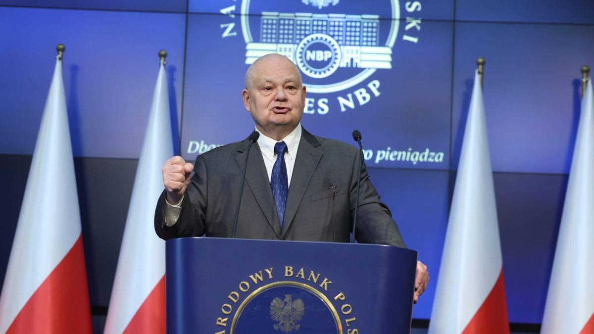 Konferencja prezesa NBP Adama Glapi?skiego
08.09.2022 Warszawa Konferencja prezesa NBP Adama Glapinskiego N/z Adam Glapinski 
fot. Jacek Dominski/REPORTER
JACEK DOMINSKI/REPORTER