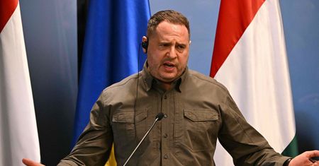 Rosną wpływy prawej ręki Zełenskiego. To budzi coraz więcej obaw