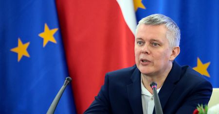 Siemoniak: Kluczową sprawą jest to, że Zełenski jest prezydentem. On jest celem Putina