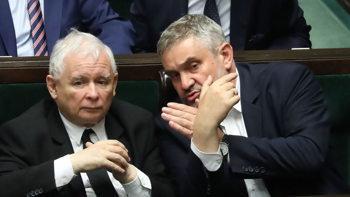 Zawieszony w prawach członka partii został m.in. minister rolnictwa Jan Krzysztof Ardanowski (po prawej).