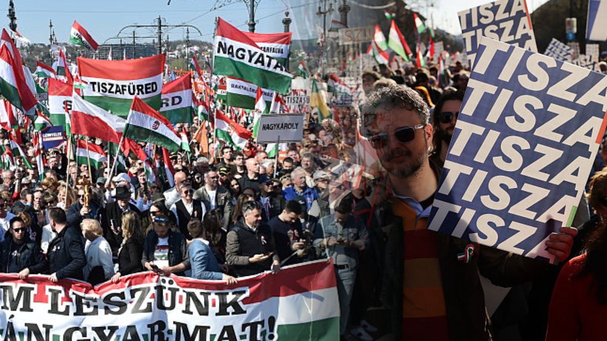 Marsze w Budapeszcie. Spór o liczby