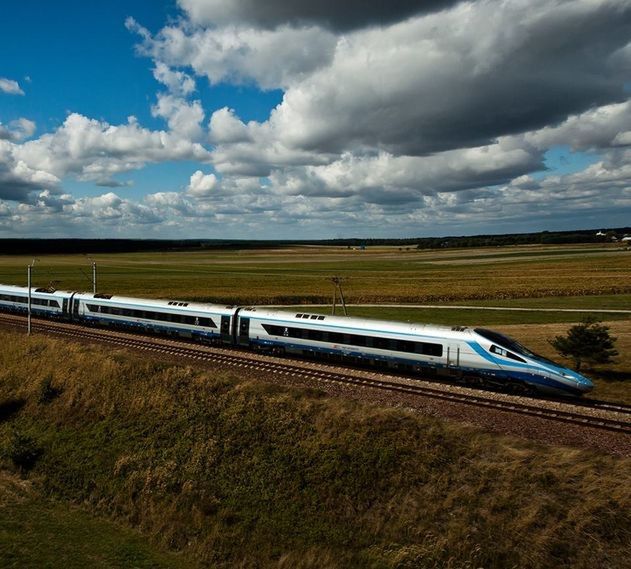 Ruszają "strefy ciszy" w pociągach Pendolino