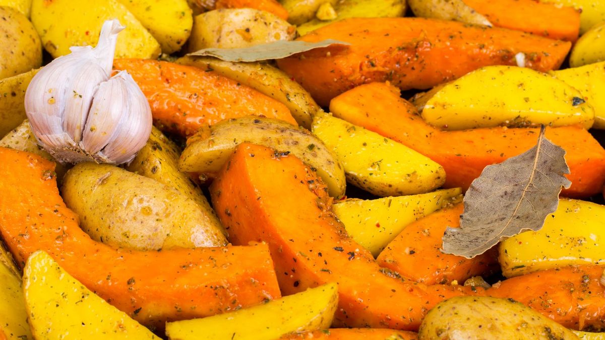 Bogatym źródłem witaminy A są pomarańczowe owoce i warzywa