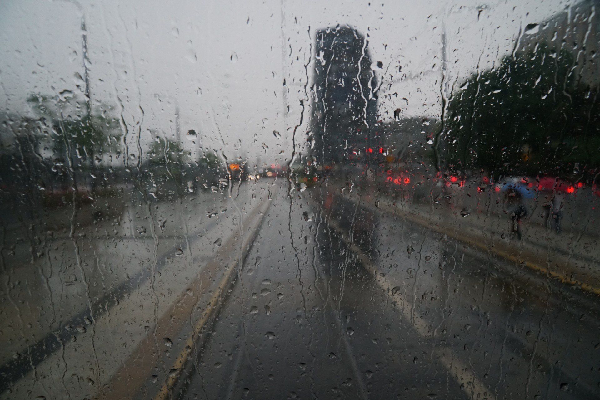 Przez Poznań przejdą burze!