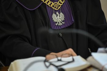 Zabił ją na oczach dzieci. Sąd wymierzył karę