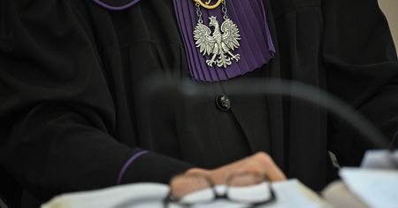 Zabił ją na oczach dzieci. Sąd wymierzył karę