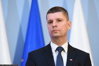 Minister rolnictwa wysłał nauczycieli do pracy na polu. Jest odpowiedź szefa resortu edukacji