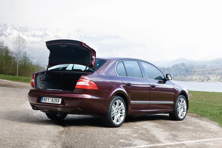 Škoda Superb II (2008-2015)