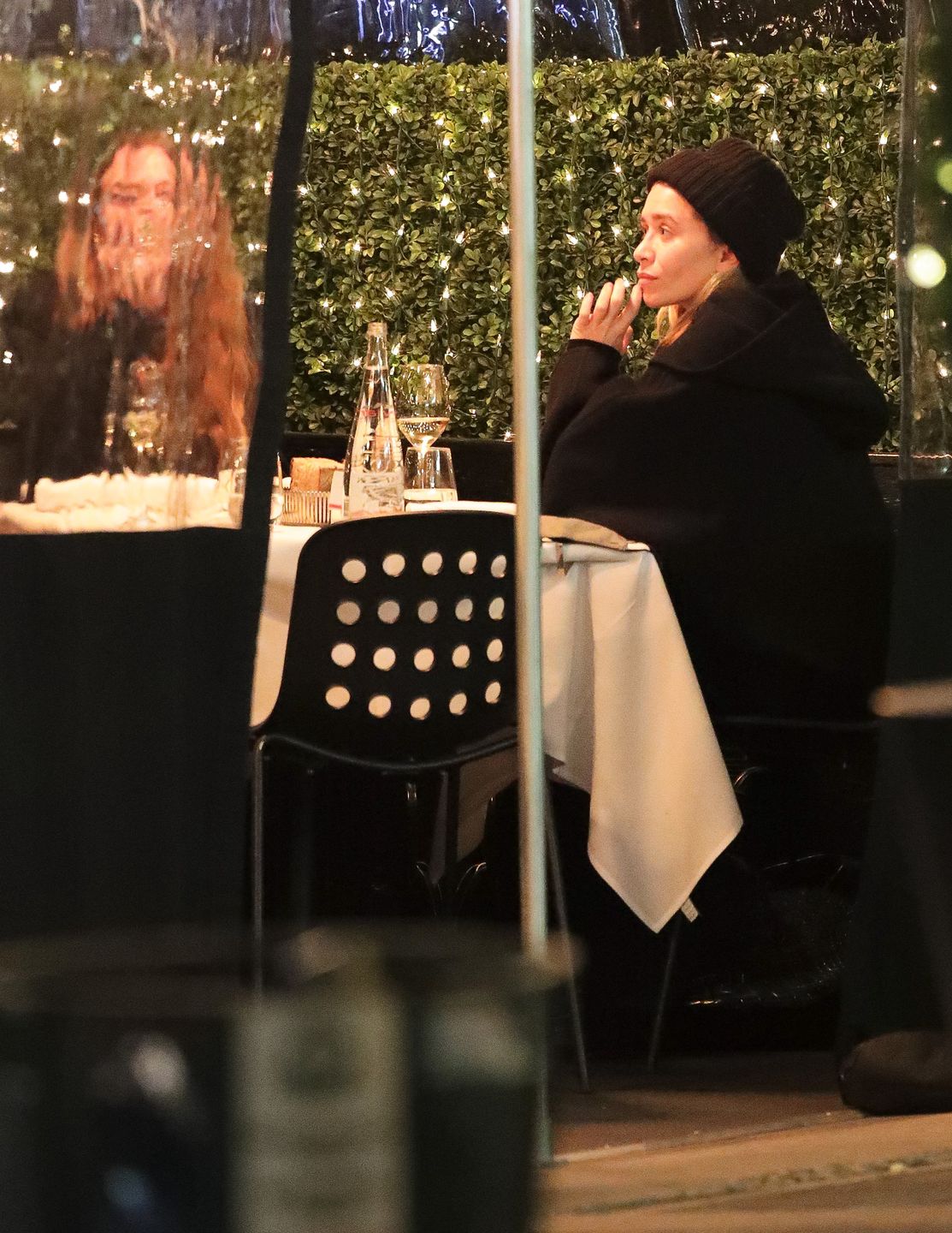 Bliźniaczki Olsen przyłapane w restauracji