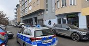 Ciało w mieszkaniu w Warszawie. Na miejscu zaroiło się od służb