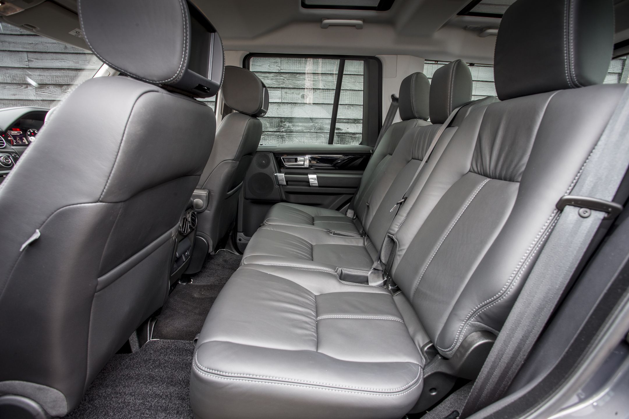 Land Rover Discovery 4