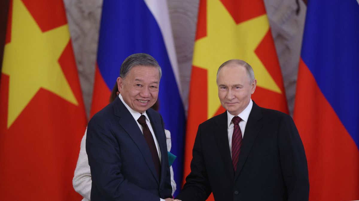 Spotkanie Władimira Putina z To Lamem, sekretarzem generalnym ko